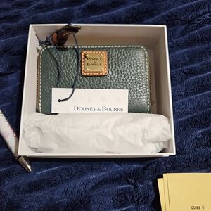 Dooney & Bourke Forest Green Leather Wallet